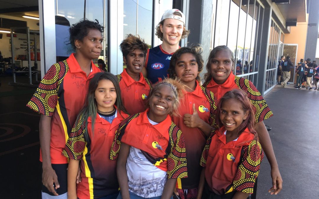 Darwin WANTA Cup a smashing success! Kids performed a guard of honour for the Melbourne Demons.